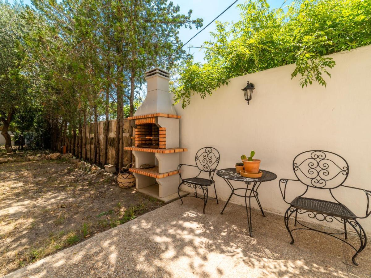 Jeroni By Interhome *
